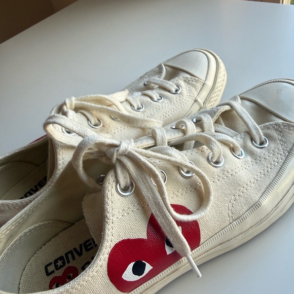 Converse Kids Cream Sneakers with Red Heart Design - Picture 4 of 8